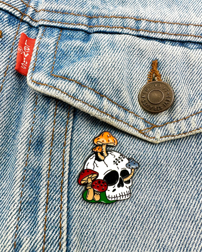 Broche Crâne Champignon - Accessoire d'Halloween original