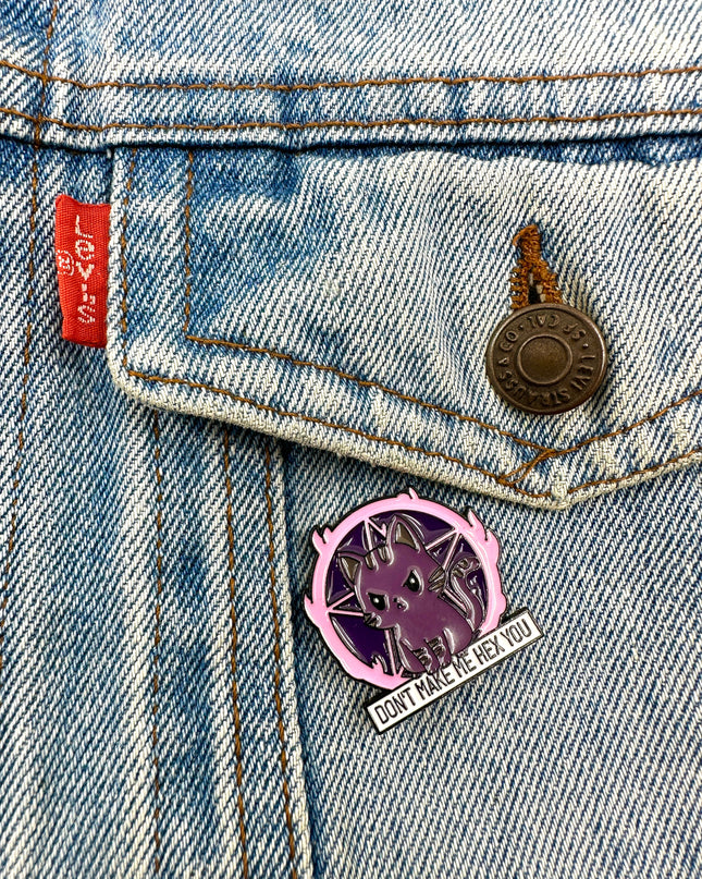 Insigne à épingle Hex Cat | Étiquettes : Accessoires