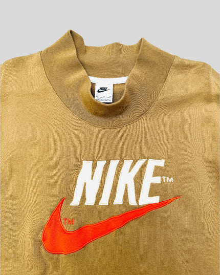 Pull vintage Nike couleur sable | Vêtement de vacances élégant pour homme