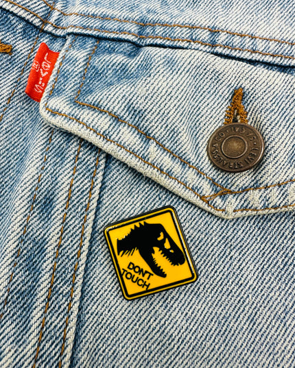 Broche - Ne pas toucher | Accessoires de pyjama amusants pour toute la famille