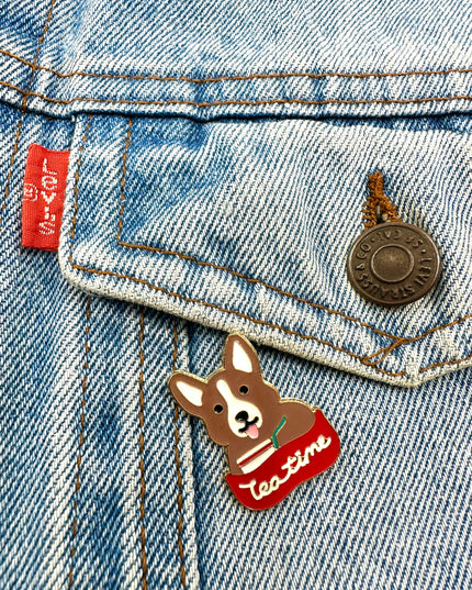 Pin's Corgi « L'heure du thé » | Étiquettes : Accessoires