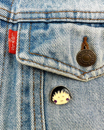 Insigne Girl Power | Mots-clés : Accessoires, Femmes