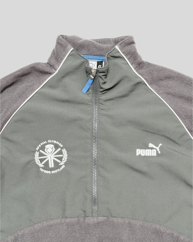 Pull-over vintage Puma gris en polaire, pull de Noël familial