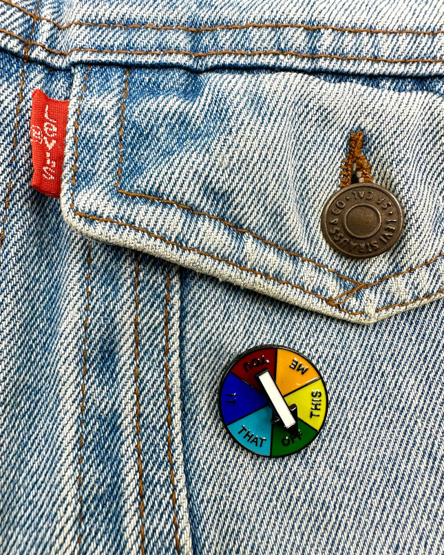 Insigne à roue LGBTQ | Étiquettes : Accessoires