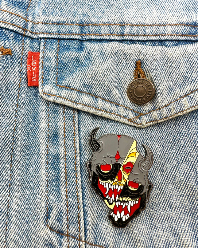 Pin's Devil II - Accessoire effrayant pour les fans d'Halloween