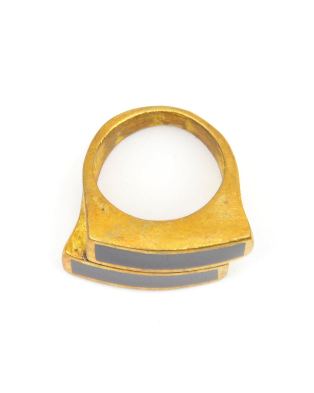 Anneau en cuivre de brique