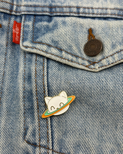 Pin's Planet Cat - Accessoire cosmique pour les amoureux des chats