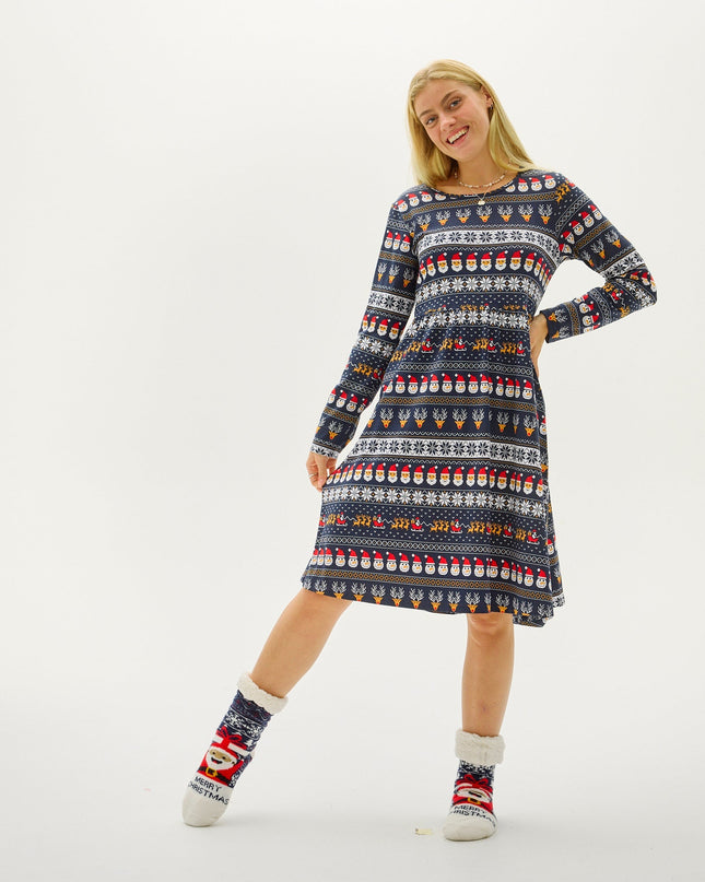 Ravissante robe de Noël pour femme, idéale pour les fêtes de fin d'année