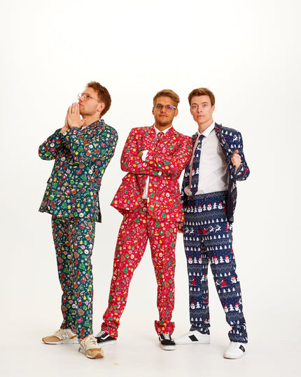 Le superbe costume de Noël de la marine