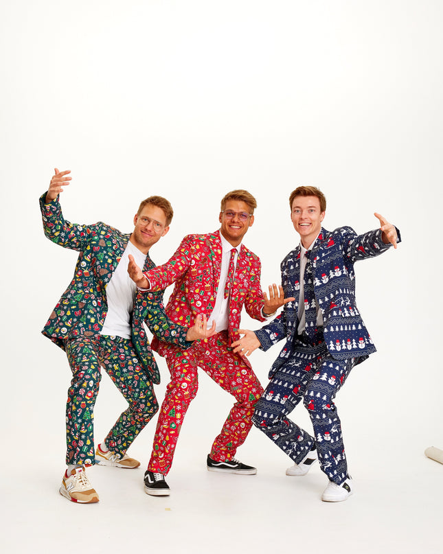 Le superbe costume de Noël de la marine