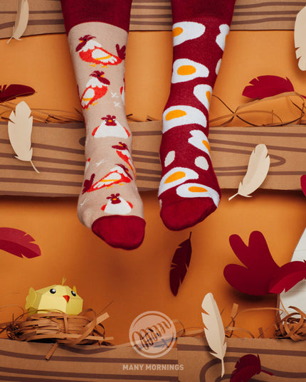 Chaussettes amusantes Zokni « Œufs et Poulets » de Many Mornings