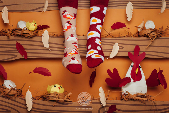 Chaussettes amusantes Zokni « Œufs et Poulets » de Many Mornings