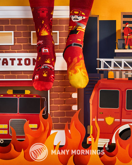 Many Mornings Zokni - Chaussettes amusantes sur le thème des pompiers pour enfants et adultes