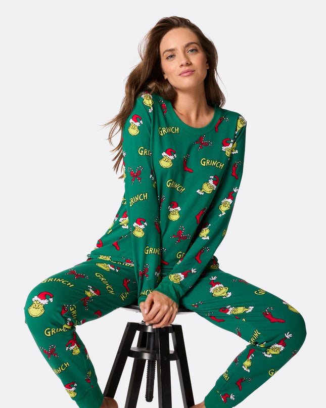 La famille en pyjama de Noël du Grinch