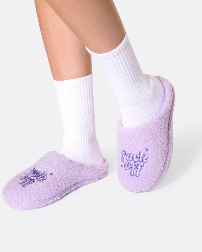 Allez vous faire foutre, pantoufles