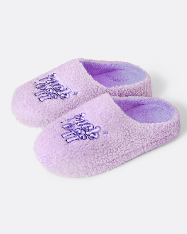 Allez vous faire foutre, pantoufles