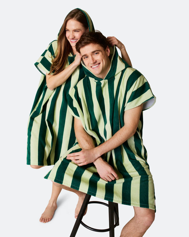 Poncho de bain vert rayé pour adultes - Indispensable de l'été