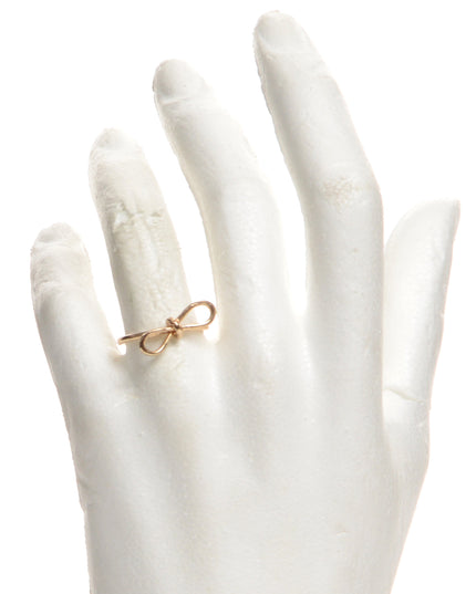 Bague en filigrane à motif nœud papillon