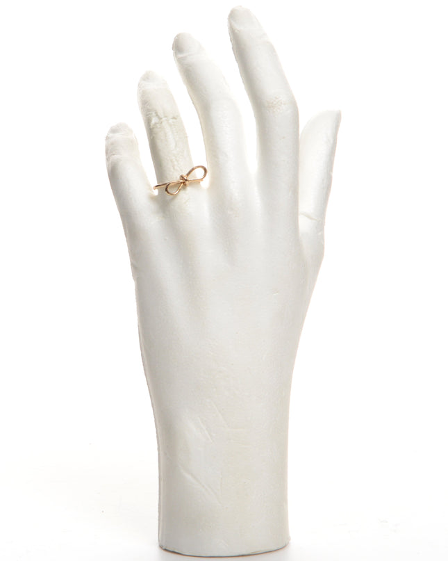 Bague en filigrane à motif nœud papillon