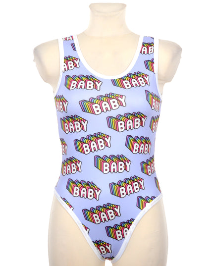 Robe de bain bébé pour des journées confortables à la piscine et à la plage