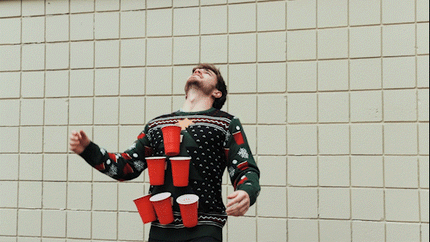 Pull de Noël moche Beer Pong 3D