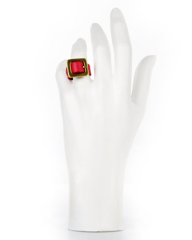 Bague en cuir bordeaux - Élégante et stylée