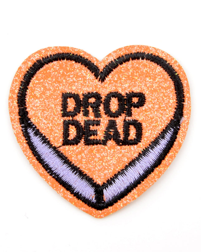 Écusson Drop Dead - Un accessoire de mode unique