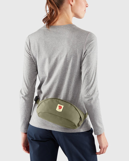 Sac banane Fjällräven Ulvö taille moyenne | Bleu montagne | Design pratique