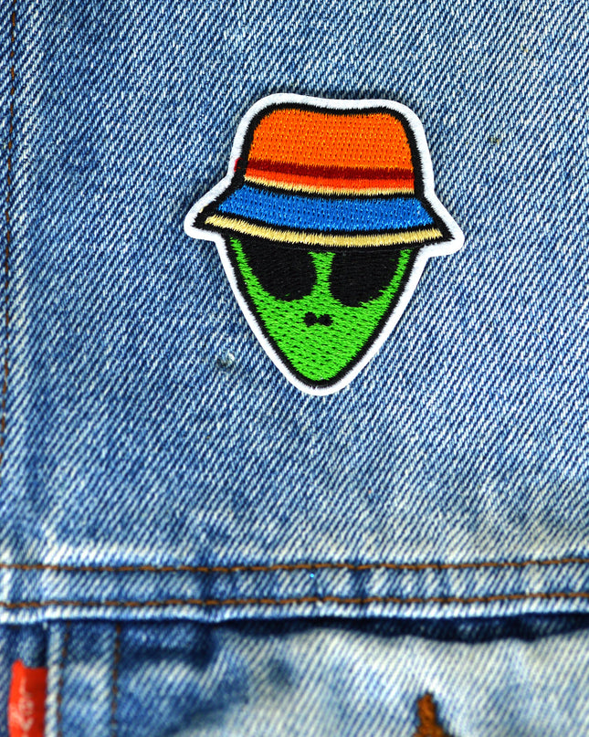 Patch - OVNI portant un chapeau