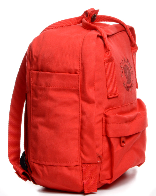 Fjällräven Re-Kanken Mini - Rouge | Un cadeau idéal pour vos proches.