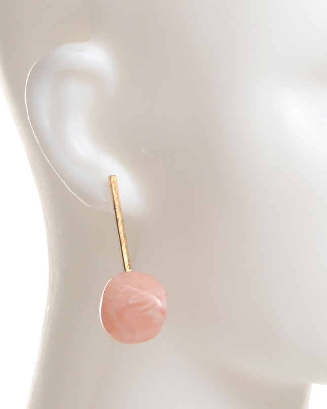 Boucles d'oreilles en résine rose