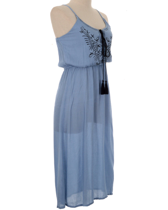 Robe brodée - Bleu clair