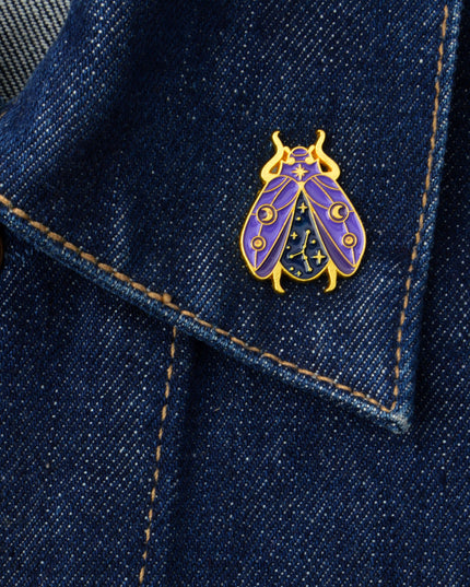 Pin's - Bug V Accessoire amusant pour les amoureux de la nature