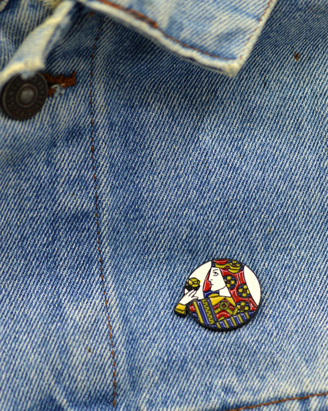 Insigne de la Reine - Accessoire royal pour tous