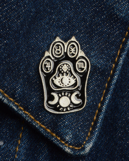 Badge patte - Accessoire amusant pour les fêtes de Pâques et d'Halloween