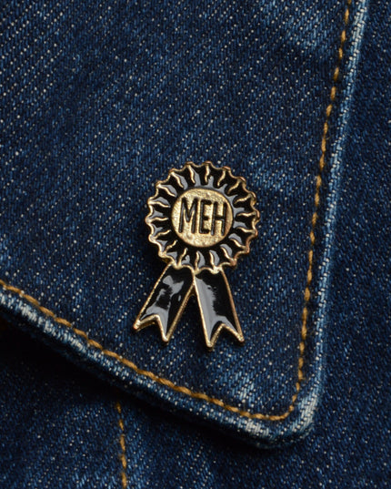 Pin - Bee for Easter Accessories