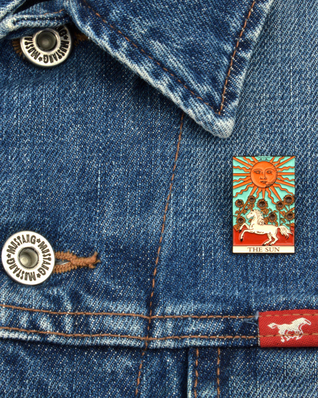 Tarot The Sun Two Pin