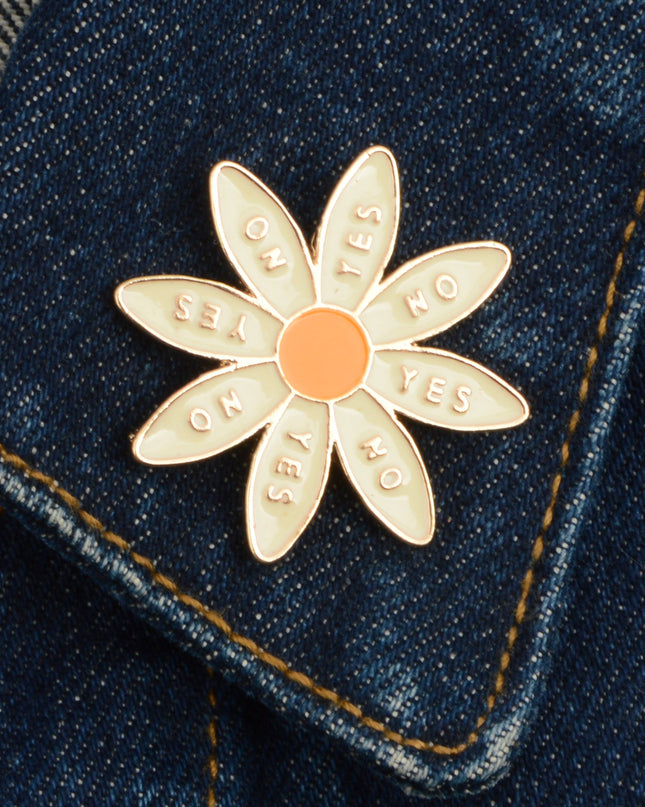 Épingle - Amour-haine pour la Saint-Valentin et Pâques