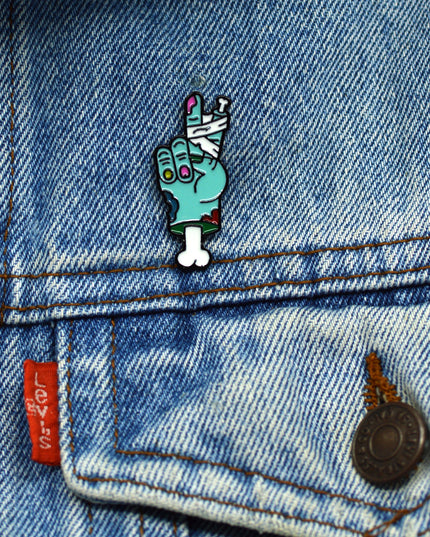 Épinglette Zombie Peace - Accessoire de déguisement d'Halloween amusant