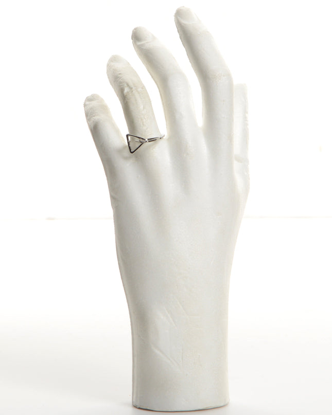 Anneau triangulaire chromé