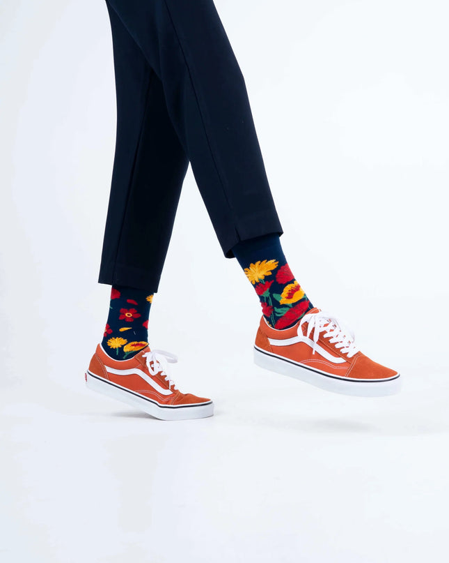 Chaussettes fantaisie Zokni - Flower Power bleu marine Many Mornings