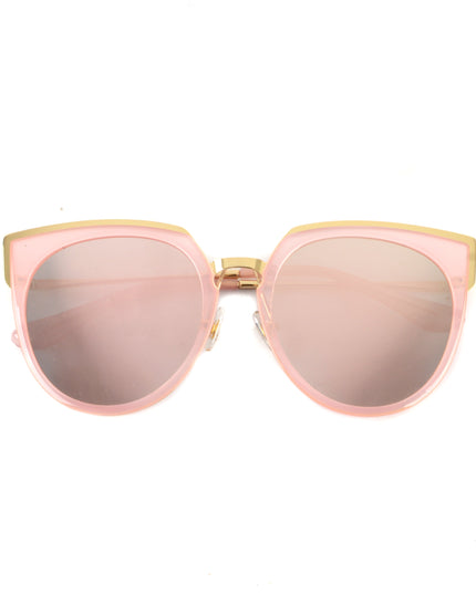 Accessoires métalliques roses