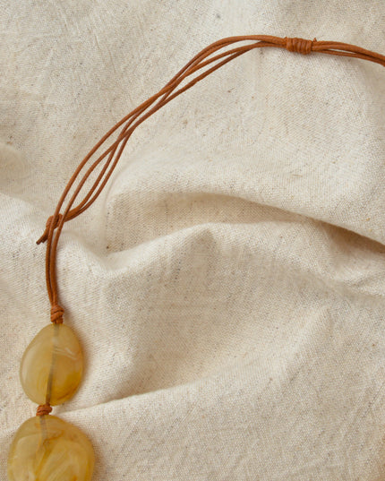 Collier - Perle marron pour un style festif