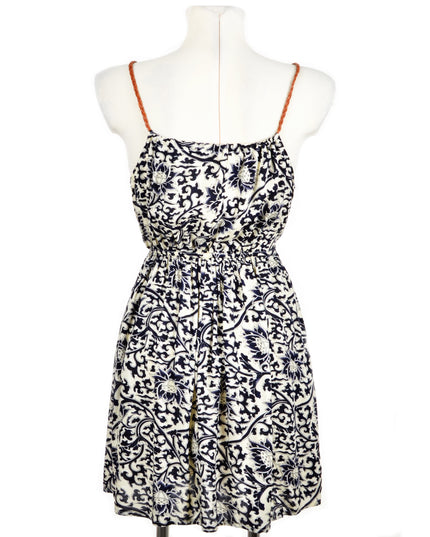 Robe d'été bleue à fleurs - Fraîche et élégante