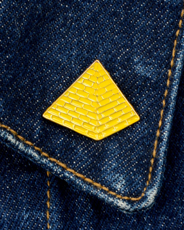 Broche - Accessoire pyramide pour toutes les occasions