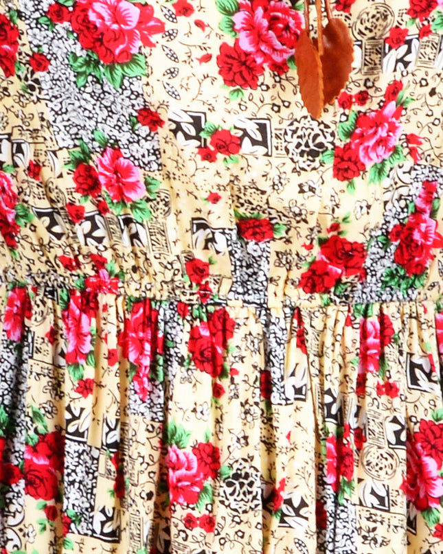 Robe d'été rouge à fleurs - Lumineuse et joyeuse