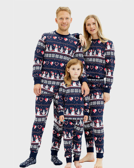 Pyjama de Noël bleu familial avec bonhommes de neige et cœurs