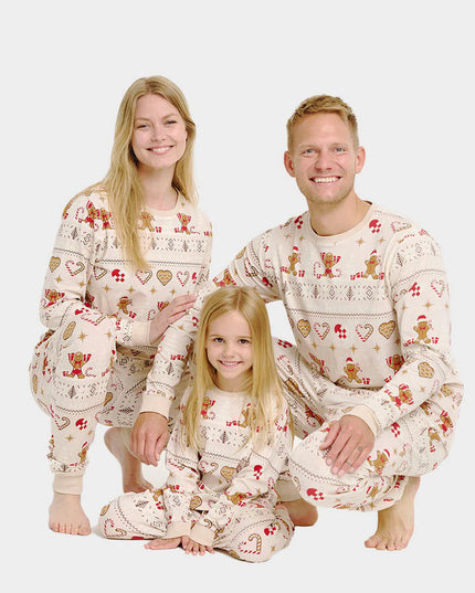 Pyjamas de Noël familiaux beiges avec des biscuits de Noël
