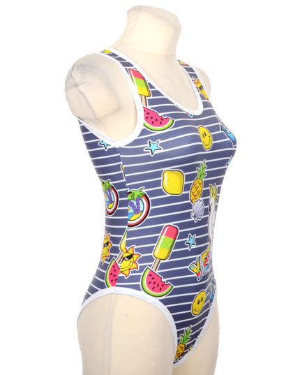 Maillot de bain une pièce orné de symboles uniques pour enfants et adultes