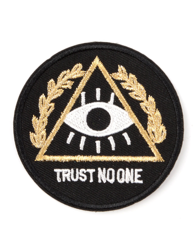 Patch - Ne faites confiance à personne